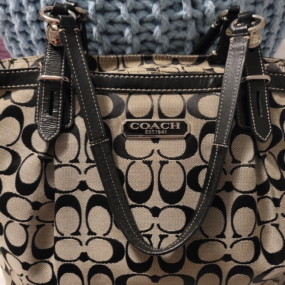 Coach bag signature monogramed grey and black - Picture 7 of 16